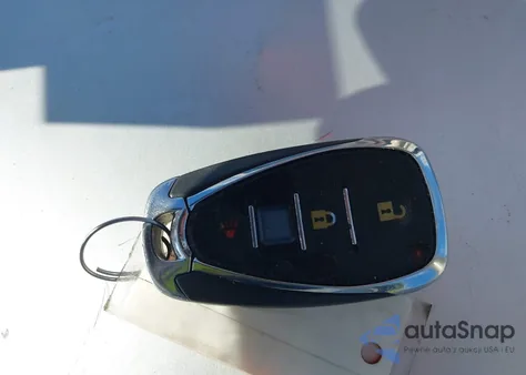 2018 Chevrolet Volt Premier z USA, uszkodzony, nr VIN 1G1RB6S56JU115461